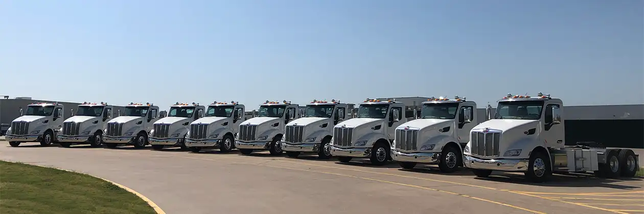 Peterbilt Delivers Model 579EVs to Shippers Transport Express - Hero image